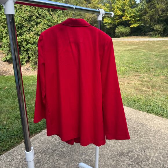 Sag Harbor Women's Red Blazer Jacket Size 10 - Classic! - Picture 8 of 8